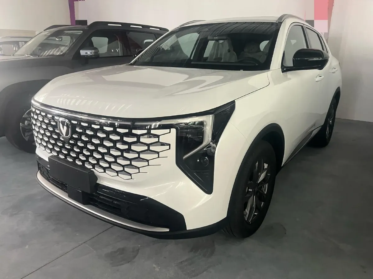2026 ChangAn CS55 Plus 1.5T 192HP L4 7DCT,autocango,china used car exporter,china ev exporter,chinese used car exporter,chinese used ev exporter