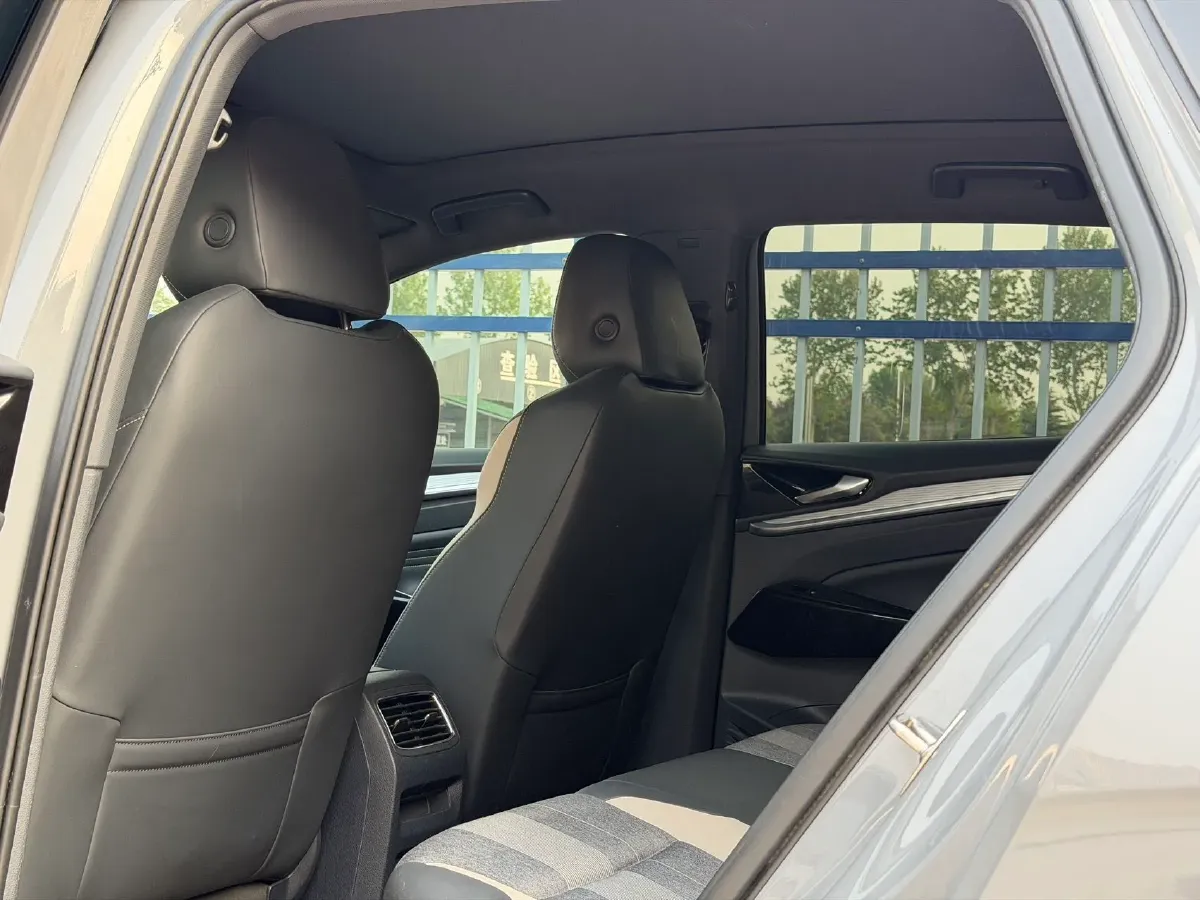 2021 Volkswagen ID.4 Crozz BEV 84.8KWH,autocango,china used car exporter,china ev exporter,chinese used car exporter,chinese used ev exporter