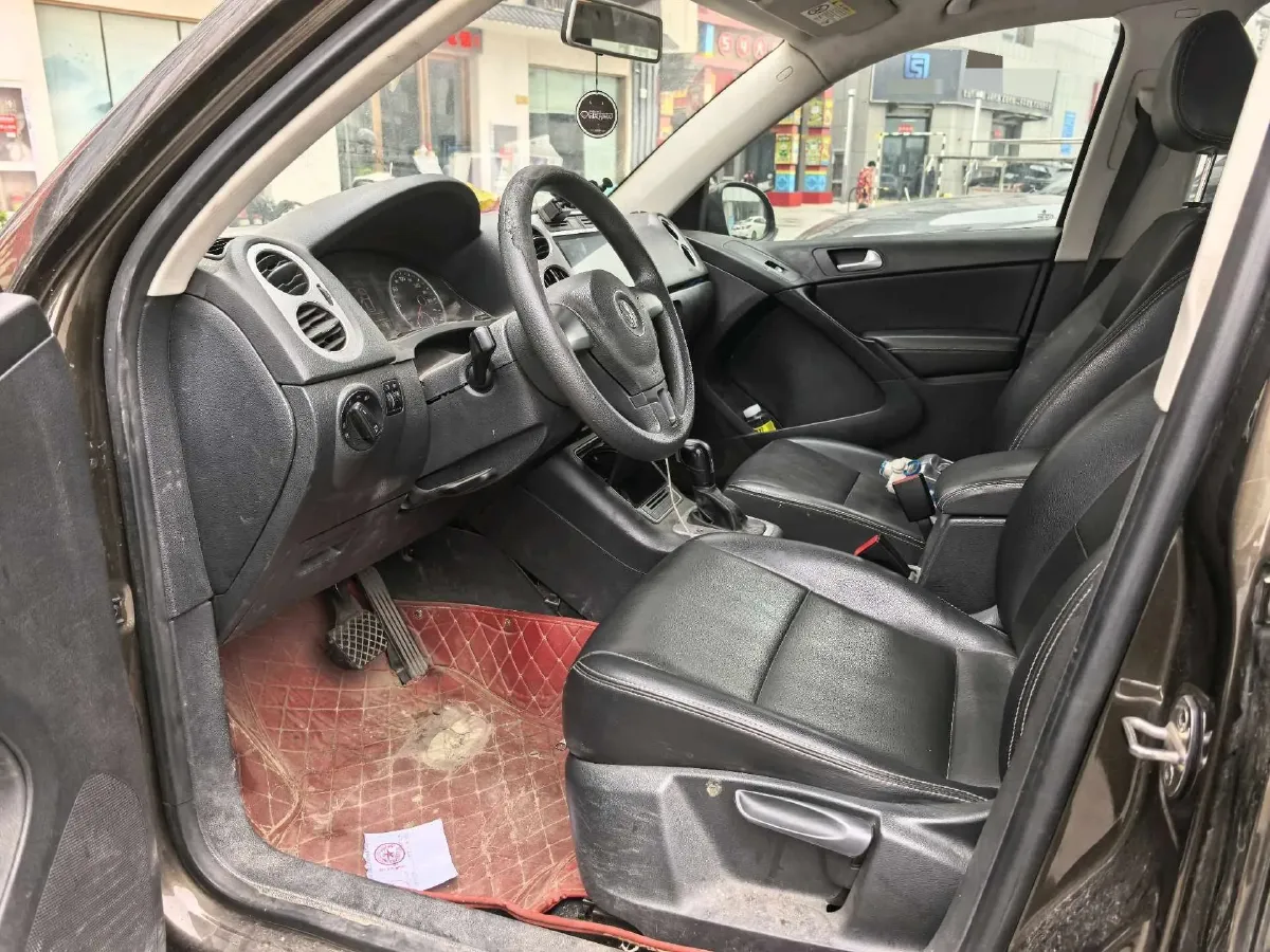 2016 Volkswagen Tiguan 1.8T 160HP L4 6AT,autocango,china used car exporter,china ev exporter,chinese used car exporter,chinese used ev exporter