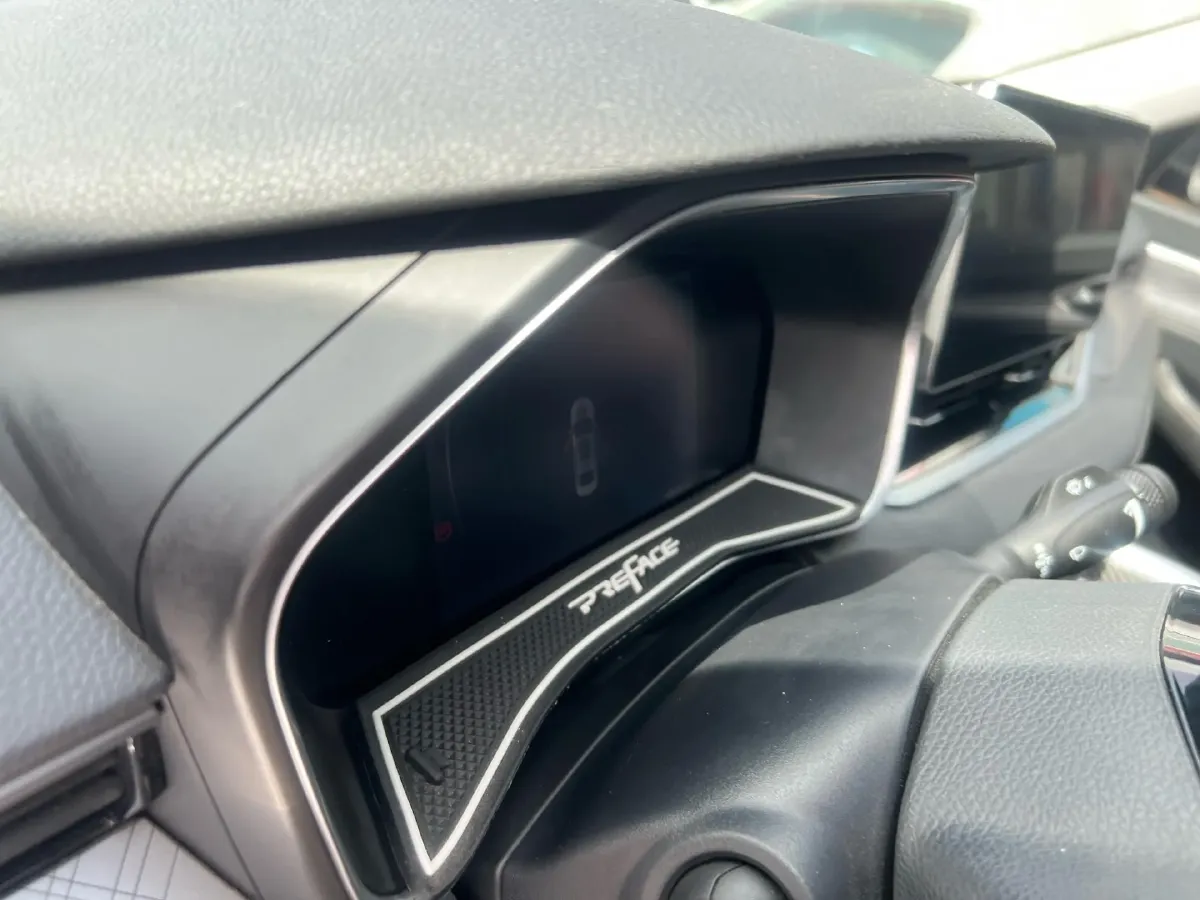 2021 Geely Preface 2.0T 190HP L4 7DCT,autocango,china used car exporter,china ev exporter,chinese used car exporter,chinese used ev exporter