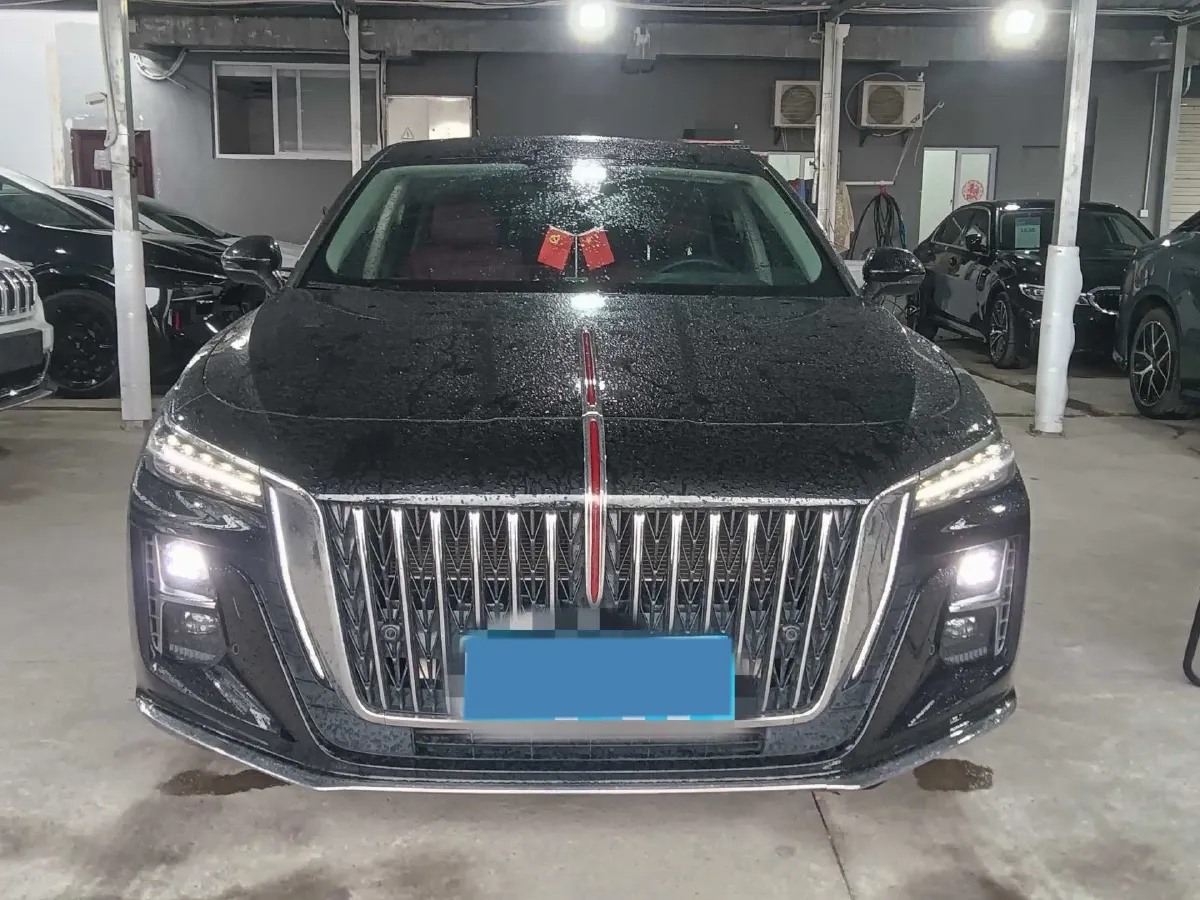 2024 HongQi H5 2.0T 224HP L4 8AT,autocango,china used car exporter,china ev exporter,chinese used car exporter,chinese used ev exporter
