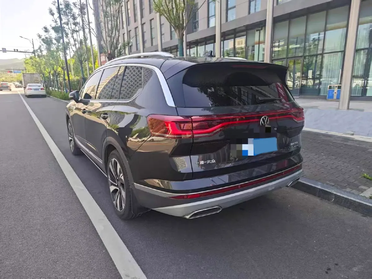 2022 Volkswagen Talagon 2.0T 220HP L4 7DCT,autocango,china used car exporter,china ev exporter,chinese used car exporter,chinese used ev exporter