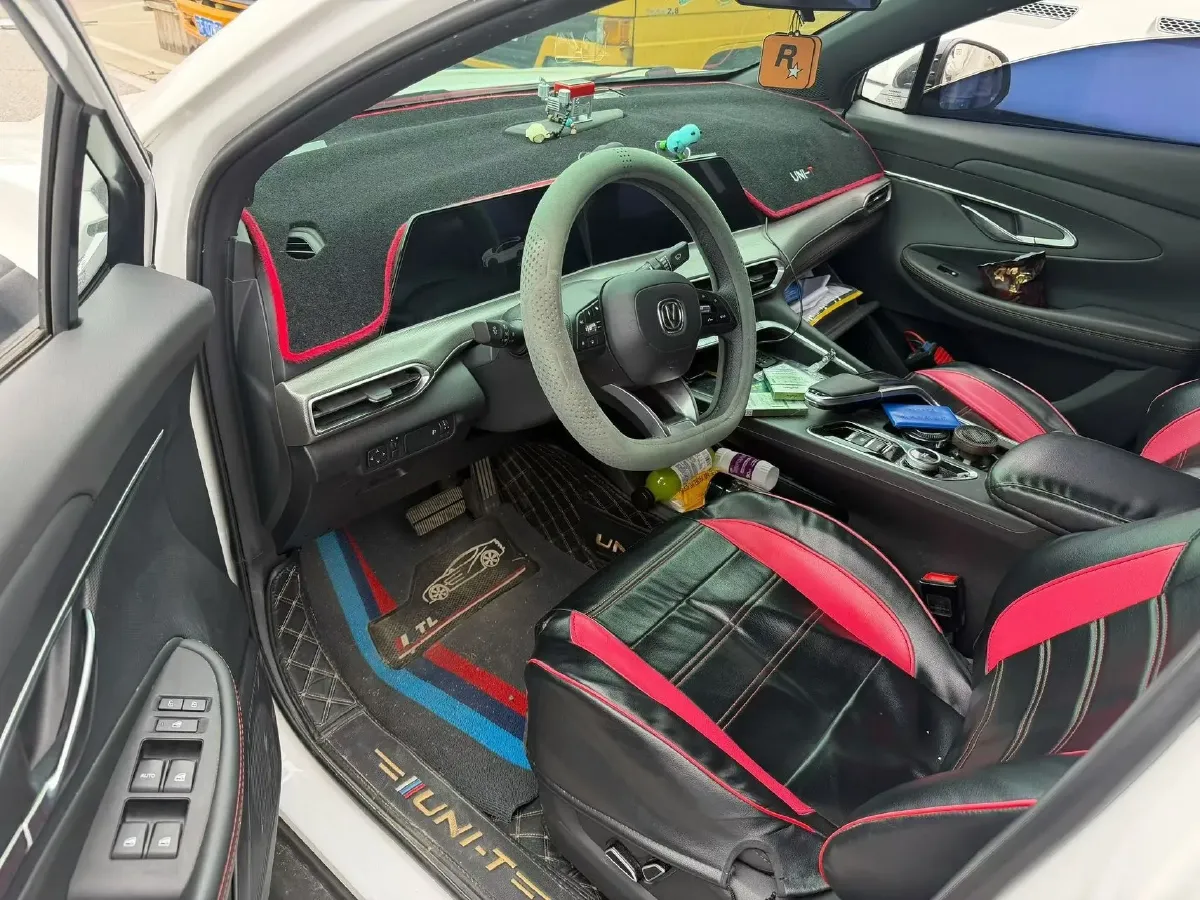 2022 ChangAn UNI-T 1.5T 188HP L4 7DCT,autocango,china used car exporter,china ev exporter,chinese used car exporter,chinese used ev exporter