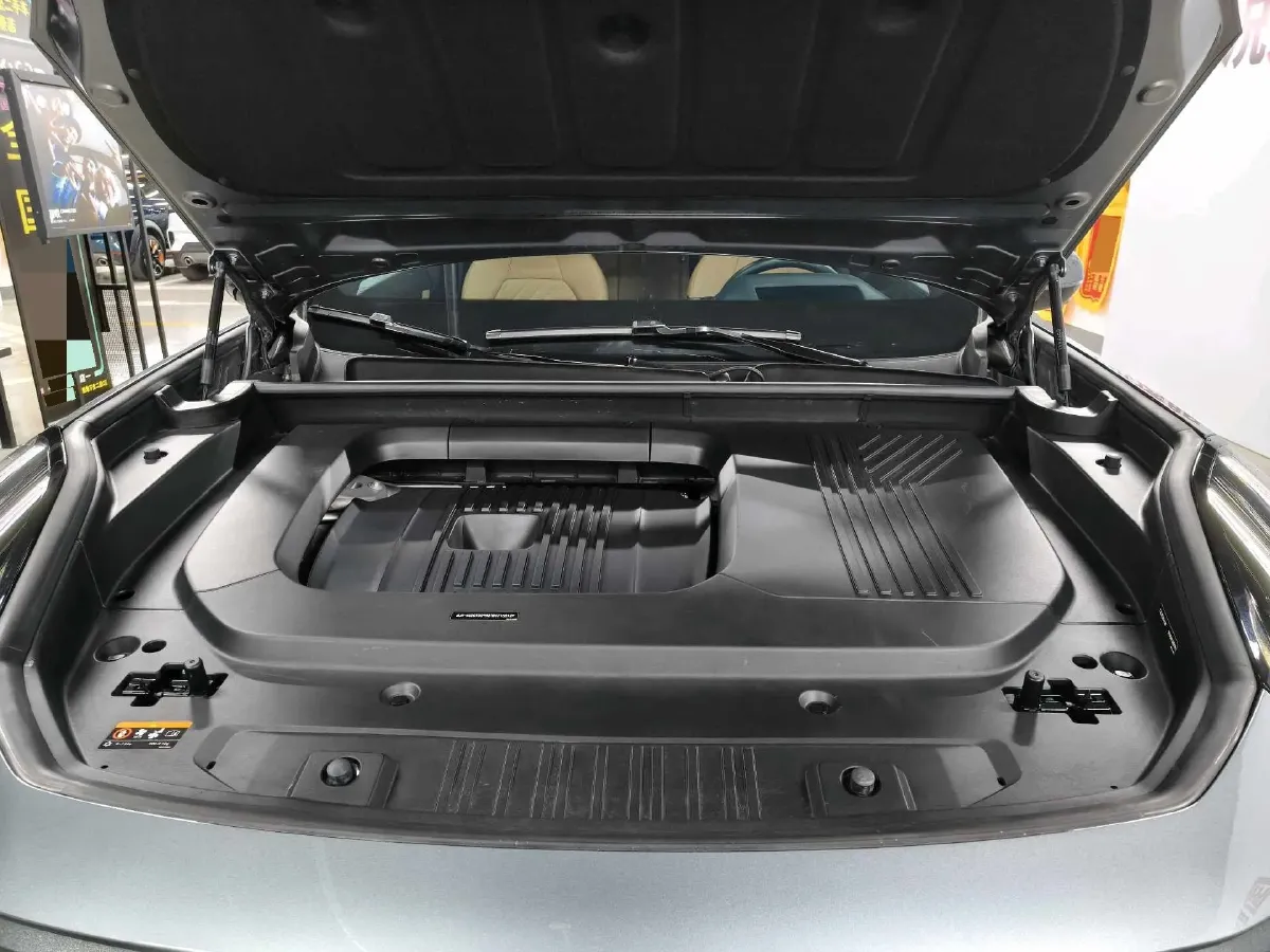 2021 LYNK&CO 09 EM-P 2.0T 254HP L4 8AT PHEV 18.83KWH,autocango,china used car exporter,china ev exporter,chinese used car exporter,chinese used ev exporter