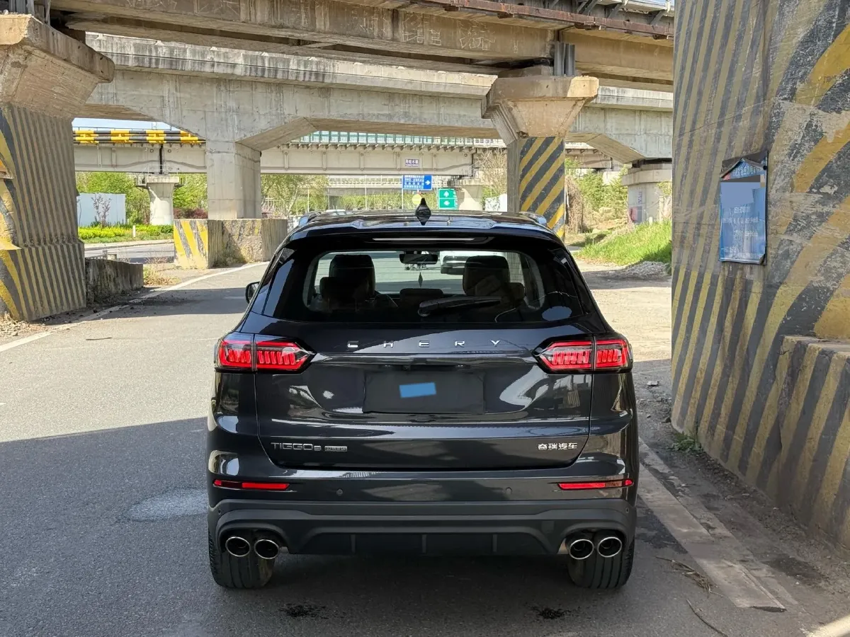 2022 Chery Tiggo 8 Plus 1.6T 197HP L4 7DCT,autocango,china used car exporter,china ev exporter,chinese used car exporter,chinese used ev exporter