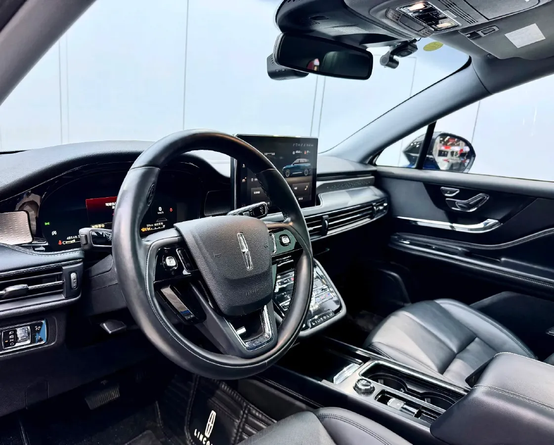 2021 Lincoln Corsair 2.0T 245HP L4 8AT,autocango,china used car exporter,china ev exporter,chinese used car exporter,chinese used ev exporter