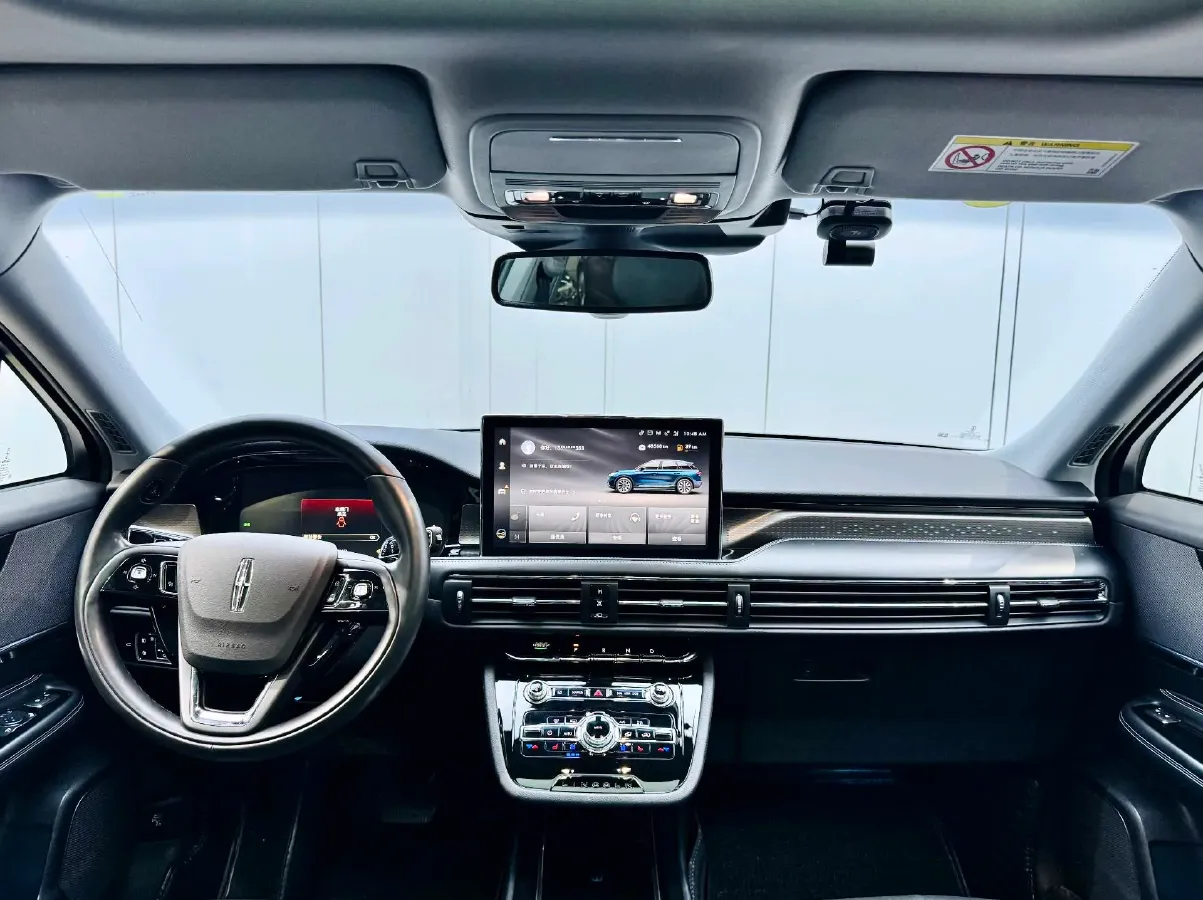 2021 Lincoln Corsair 2.0T 245HP L4 8AT,autocango,china used car exporter,china ev exporter,chinese used car exporter,chinese used ev exporter