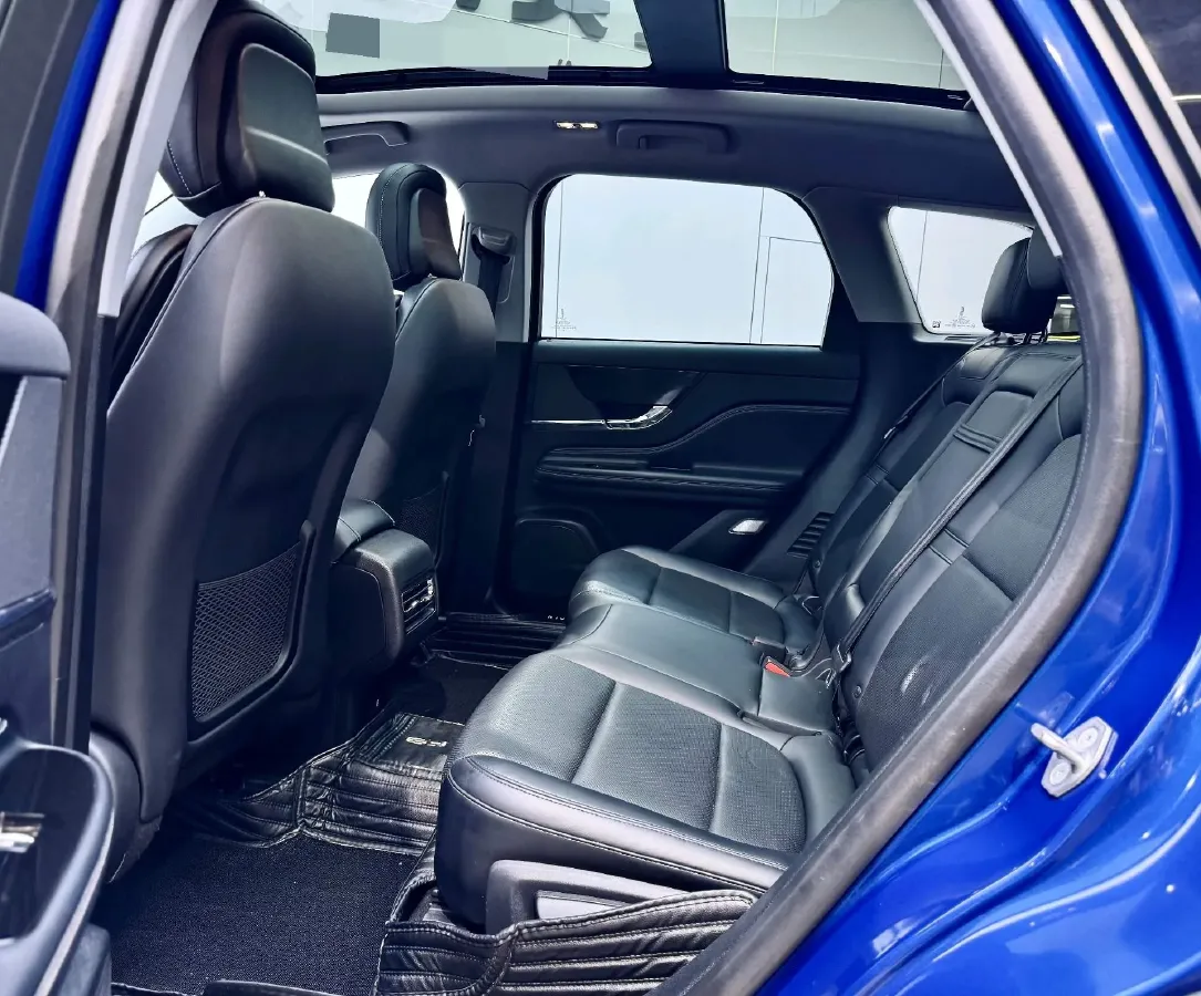 2021 Lincoln Corsair 2.0T 245HP L4 8AT,autocango,china used car exporter,china ev exporter,chinese used car exporter,chinese used ev exporter