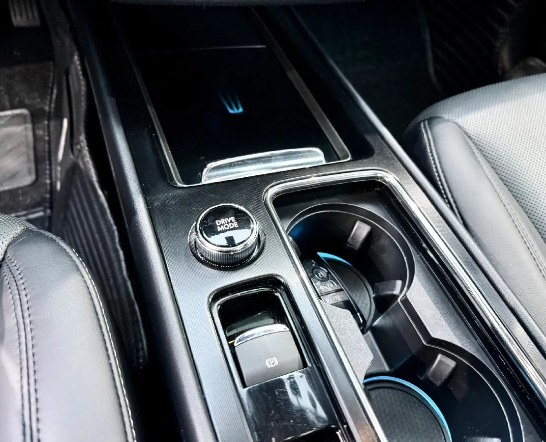 2021 Lincoln Corsair 2.0T 245HP L4 8AT,autocango,china used car exporter,china ev exporter,chinese used car exporter,chinese used ev exporter