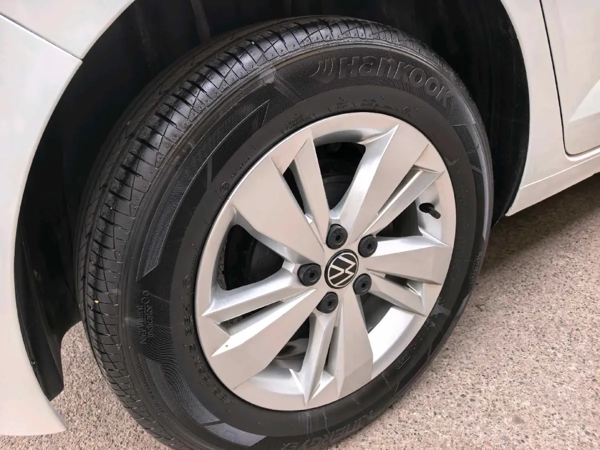 2023 Volkswagen Polo 1.5L 113HP L4 6AT,autocango,china used car exporter,china ev exporter,chinese used car exporter,chinese used ev exporter