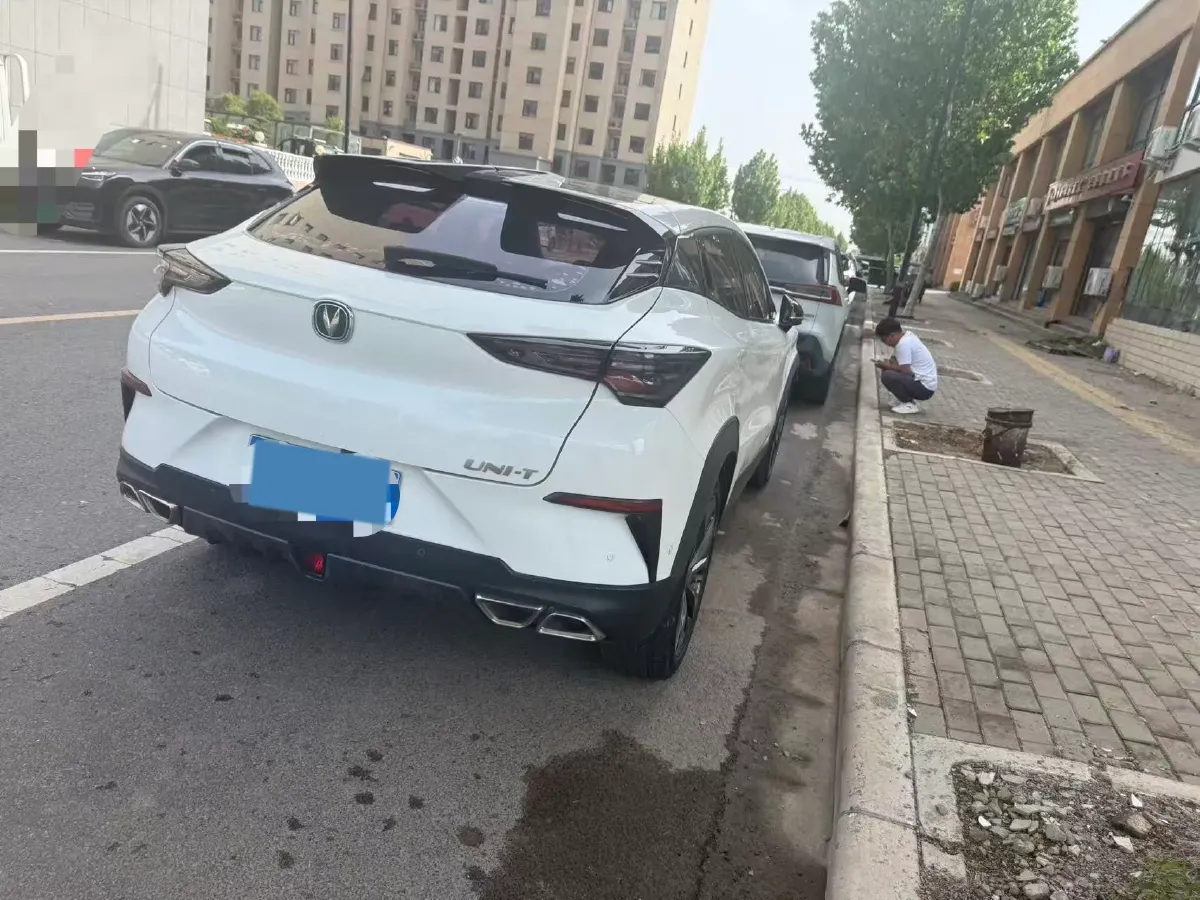 2020 ChangAn UNI-T 1.5T 180HP L4 7DCT,autocango,china used car exporter,china ev exporter,chinese used car exporter,chinese used ev exporter