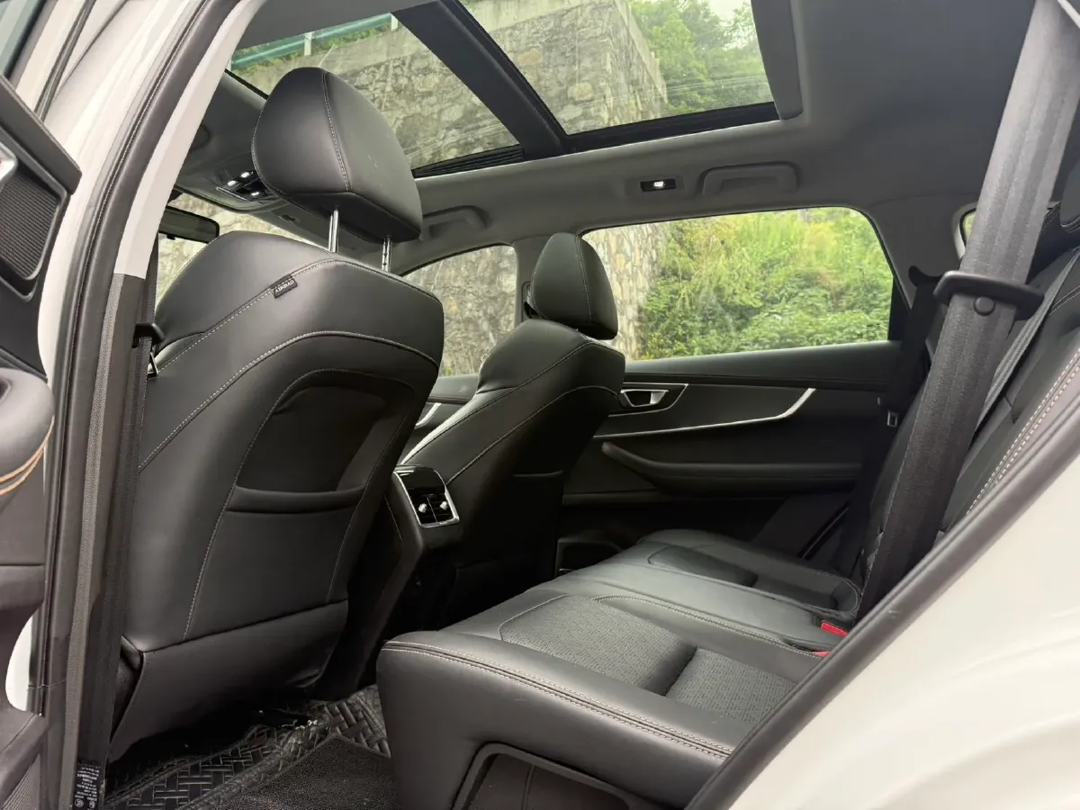 2023 Chery Tiggo 8 1.5T 156HP L4 6DCT,autocango,china used car exporter,china ev exporter,chinese used car exporter,chinese used ev exporter