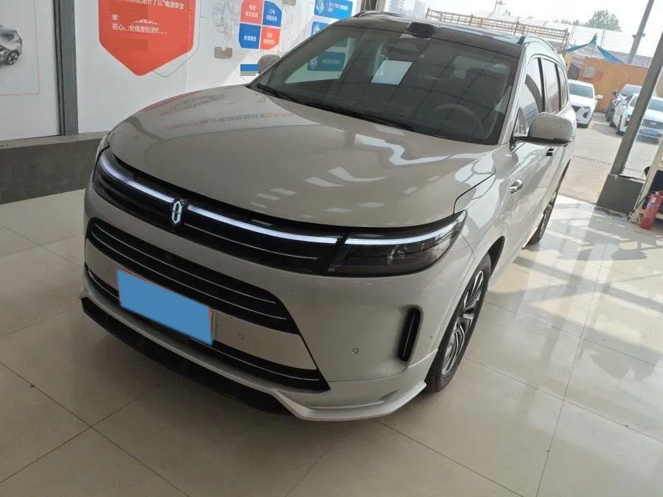 2024 AITO AITO M7 1.5T 152HP L4 REEV 40KWH,autocango,china used car exporter,china ev exporter,chinese used car exporter,chinese used ev exporter