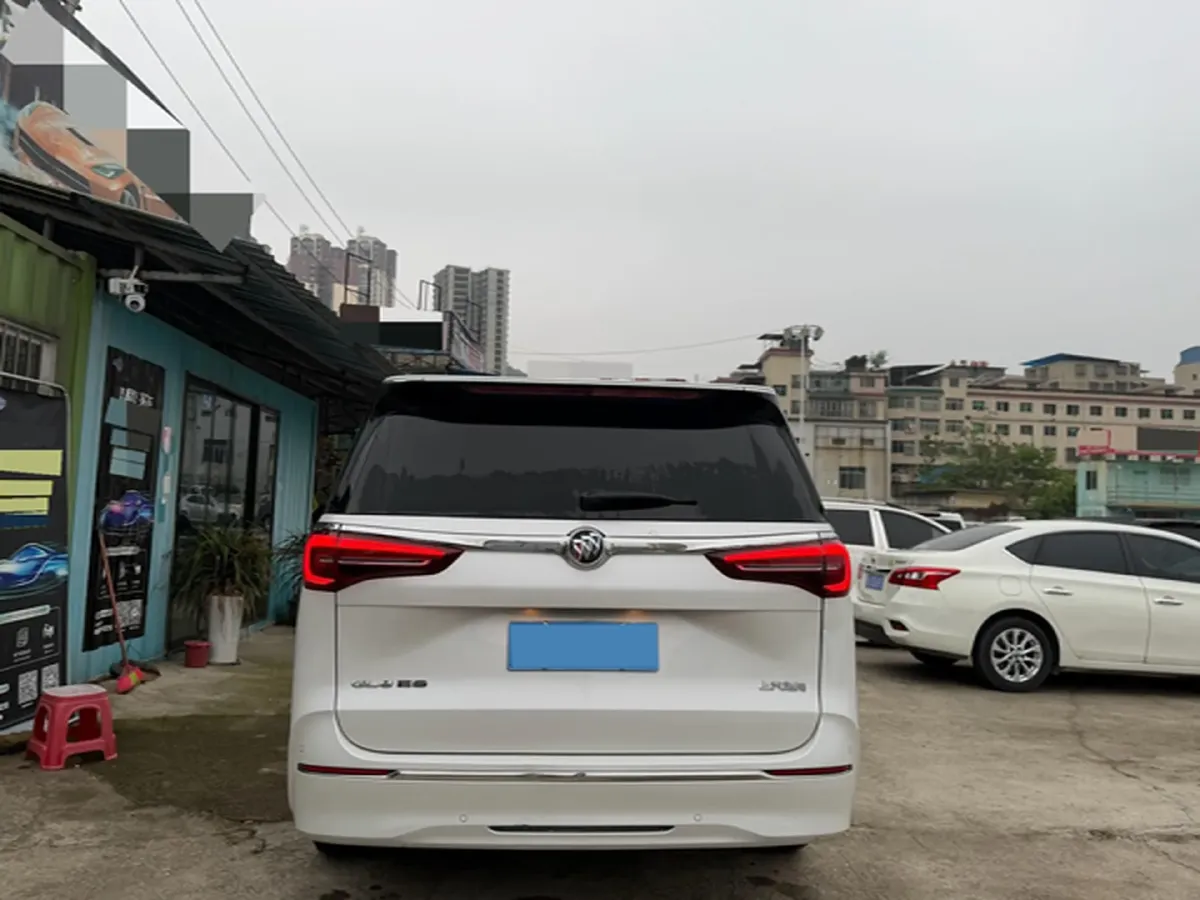 2023 Buick GL8 2.0T 237HP L4 9AT,autocango,china used car exporter,china ev exporter,chinese used car exporter,chinese used ev exporter