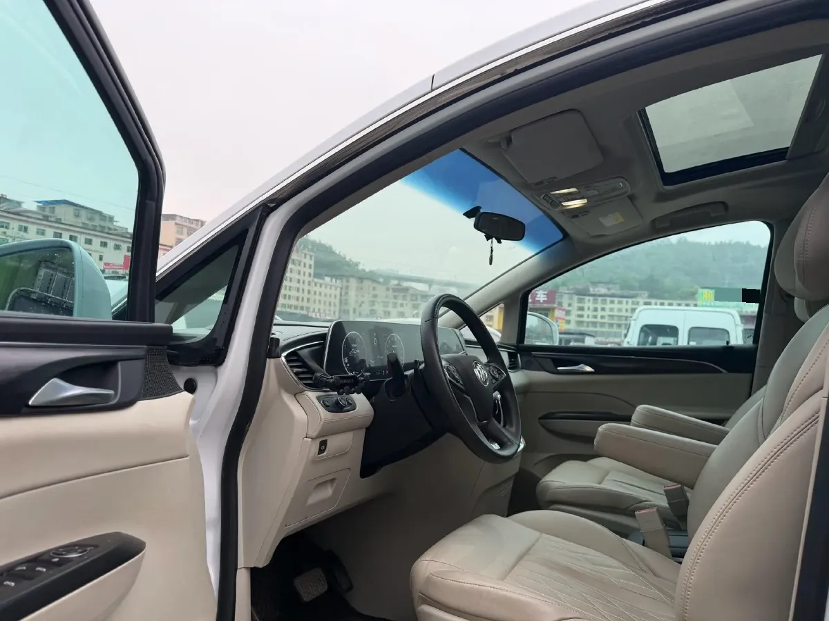 2023 Buick GL8 2.0T 237HP L4 9AT,autocango,china used car exporter,china ev exporter,chinese used car exporter,chinese used ev exporter