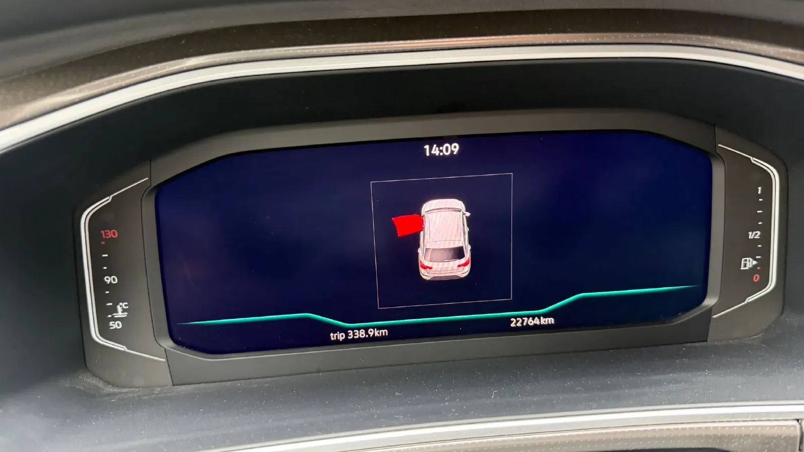 2023 Volkswagen T-Roc 1.5T 160HP L4 7DCT,autocango,china used car exporter,china ev exporter,chinese used car exporter,chinese used ev exporter