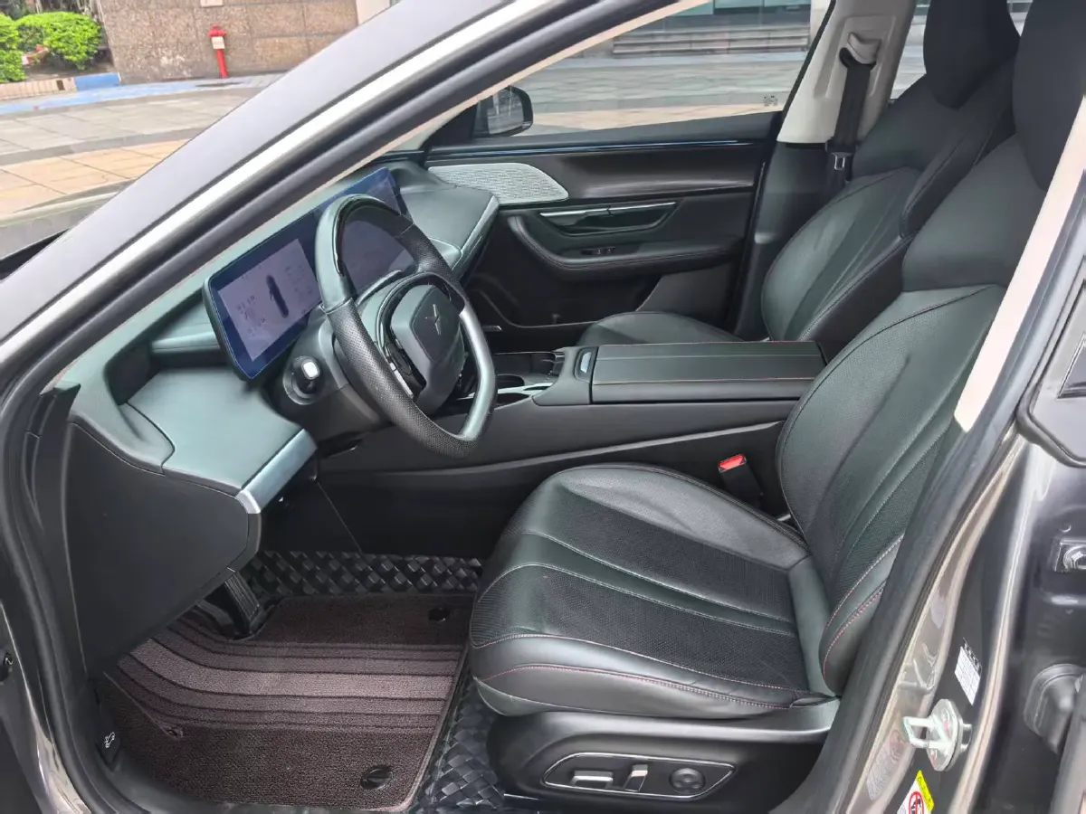 2021 Xpeng P7 BEV 83.1KWH,autocango,china used car exporter,china ev exporter,chinese used car exporter,chinese used ev exporter