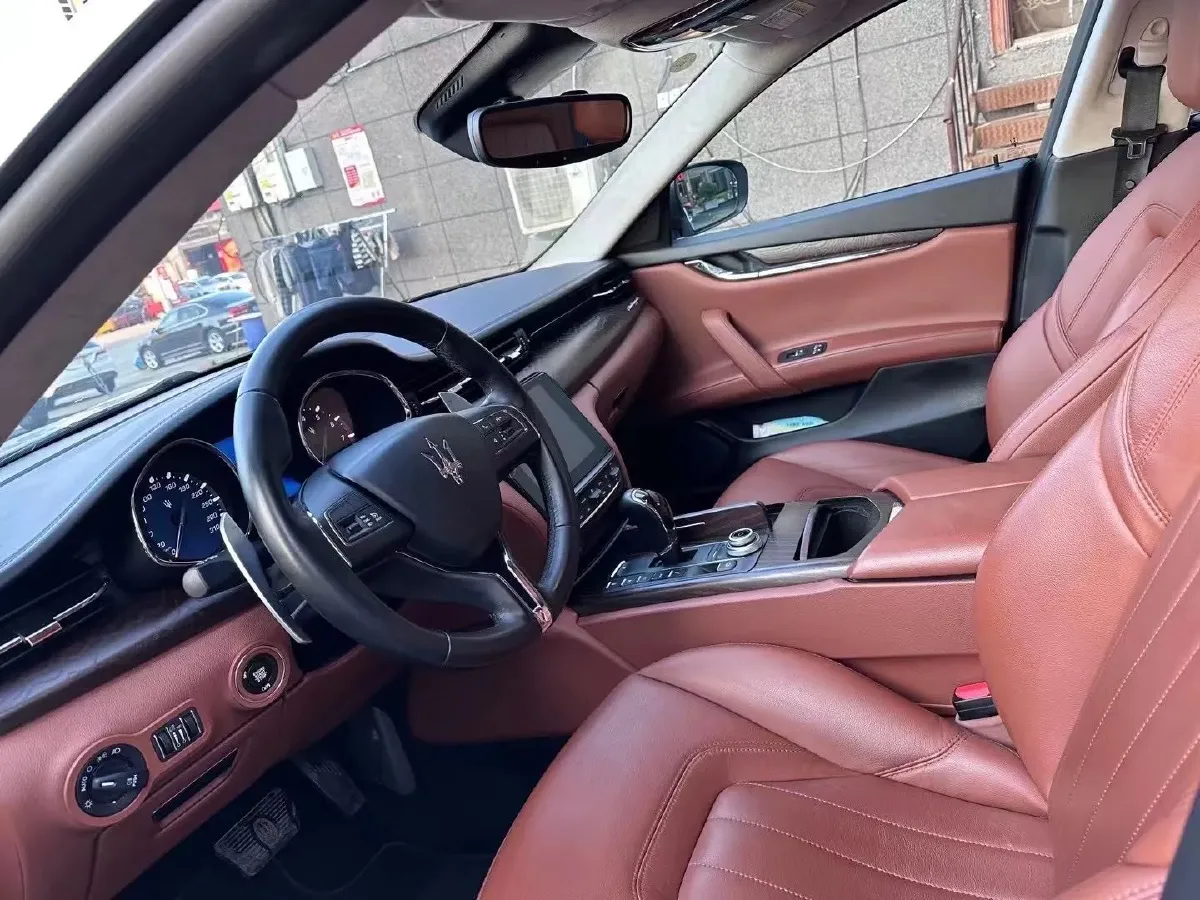 2018 Maserati Quattroporte 3.0T 350HP V6 8AT,autocango,china used car exporter,china ev exporter,chinese used car exporter,chinese used ev exporter