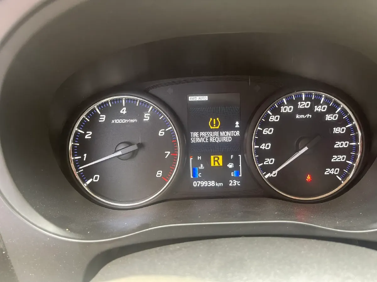 2019 Mitsubishi Outlander 2.4L 192HP L4 CVT,autocango,china used car exporter,china ev exporter,chinese used car exporter,chinese used ev exporter