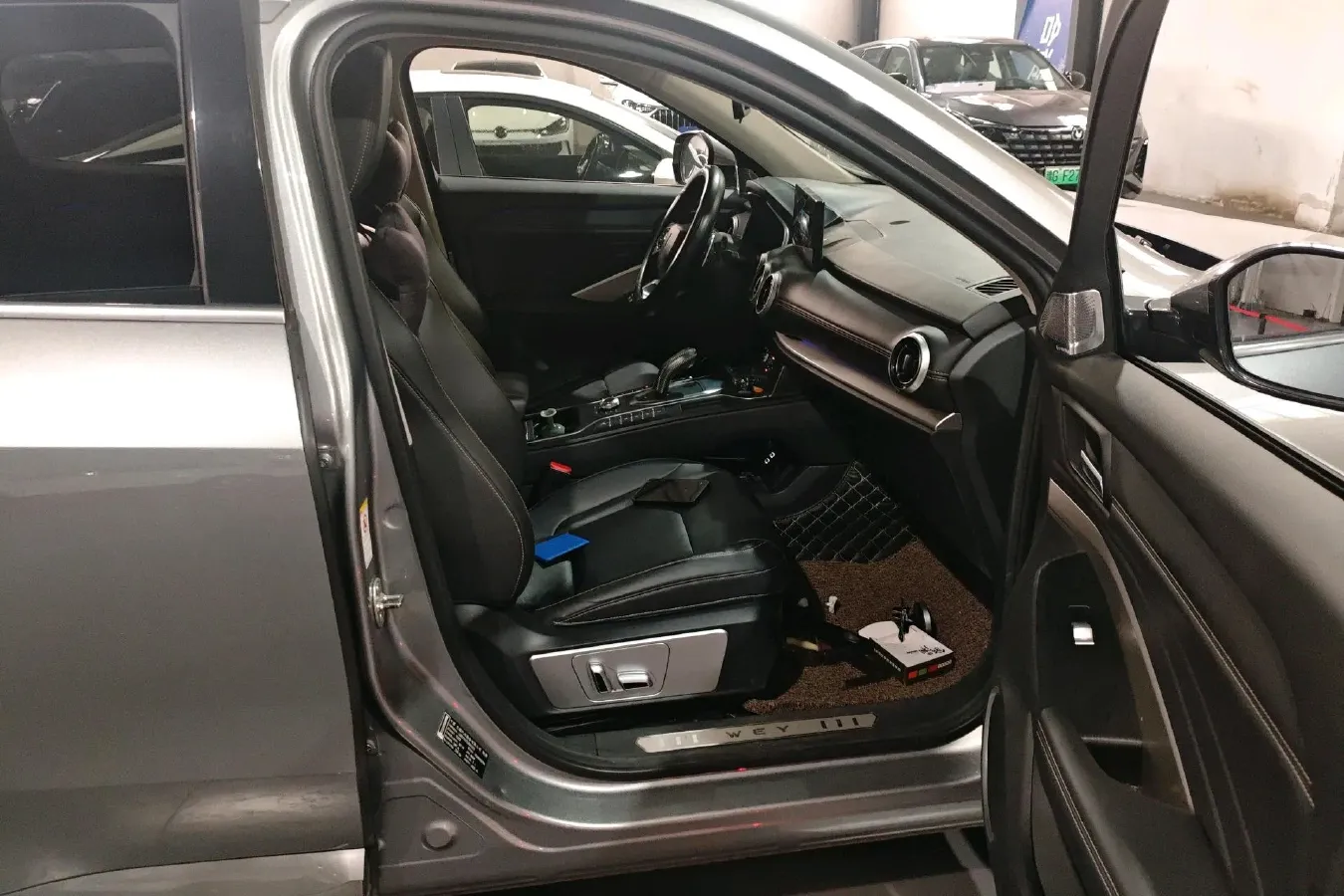 2020 WEY VV6 2.0T 227HP L4 7DCT,autocango,china used car exporter,china ev exporter,chinese used car exporter,chinese used ev exporter