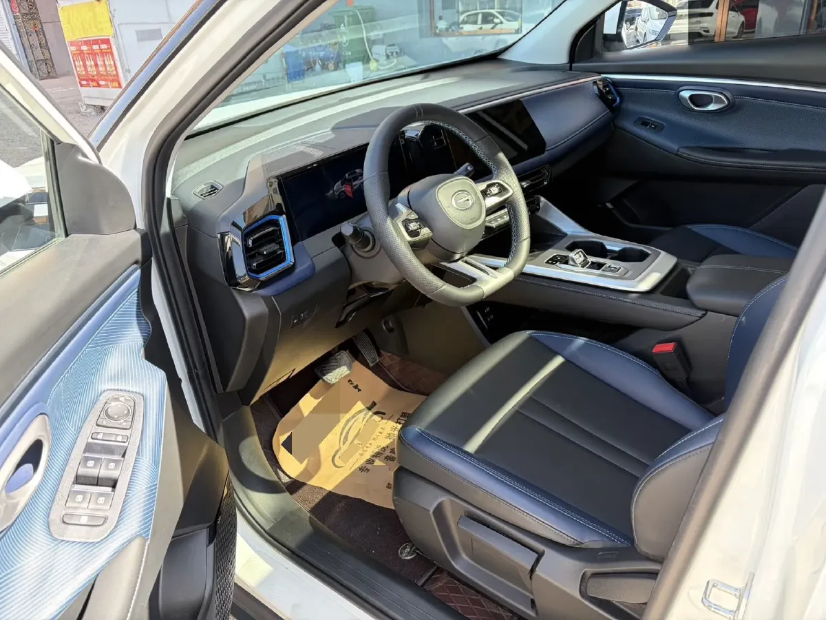 2023 GAC Trumpchi GS3 1.5T 177HP L4 7DCT,autocango,china used car exporter,china ev exporter,chinese used car exporter,chinese used ev exporter