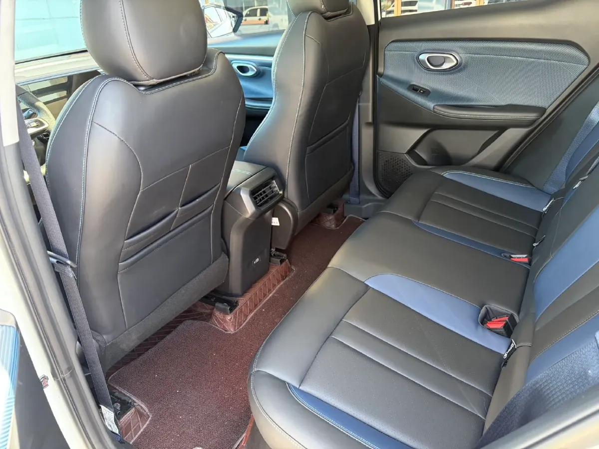 2023 GAC Trumpchi GS3 1.5T 177HP L4 7DCT,autocango,china used car exporter,china ev exporter,chinese used car exporter,chinese used ev exporter