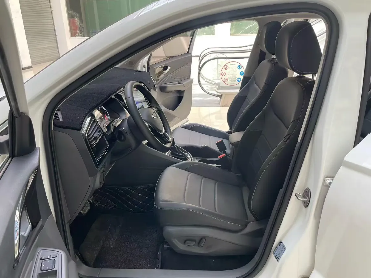 2019 Jetta VS5 1.4T 150HP L4 6AT,autocango,china used car exporter,china ev exporter,chinese used car exporter,chinese used ev exporter