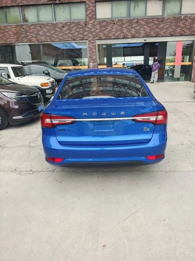 2020 Roewe i5 1.5L 120HP L4 CVT,autocango,china used car exporter,china ev exporter,chinese used car exporter,chinese used ev exporter