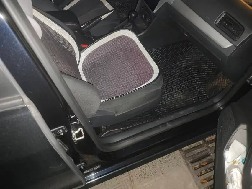 2019 Volkswagen T-Cross 1.5L 113HP L4 6AT,autocango,china used car exporter,china ev exporter,chinese used car exporter,chinese used ev exporter