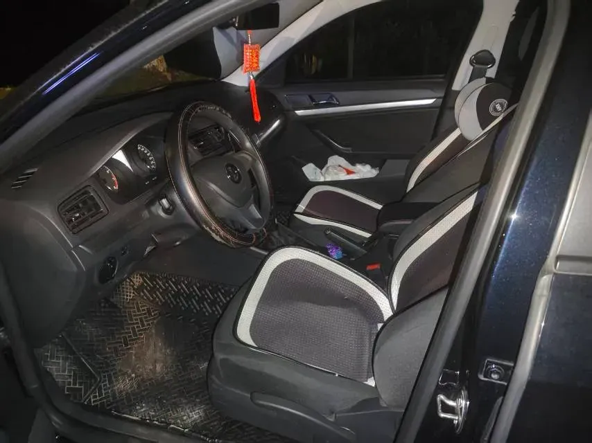 2019 Volkswagen T-Cross 1.5L 113HP L4 6AT,autocango,china used car exporter,china ev exporter,chinese used car exporter,chinese used ev exporter