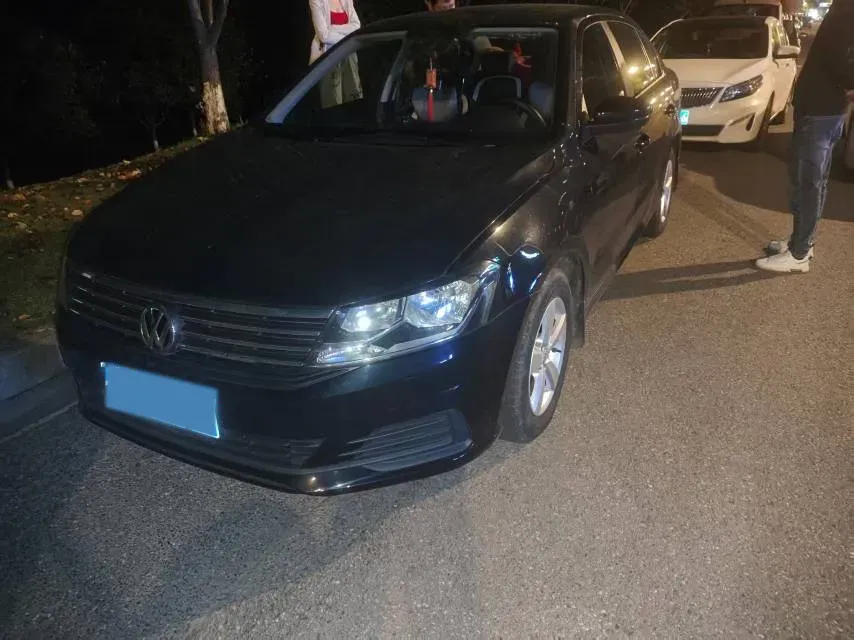 2019 Volkswagen T-Cross 1.5L 113HP L4 6AT,autocango,china used car exporter,china ev exporter,chinese used car exporter,chinese used ev exporter