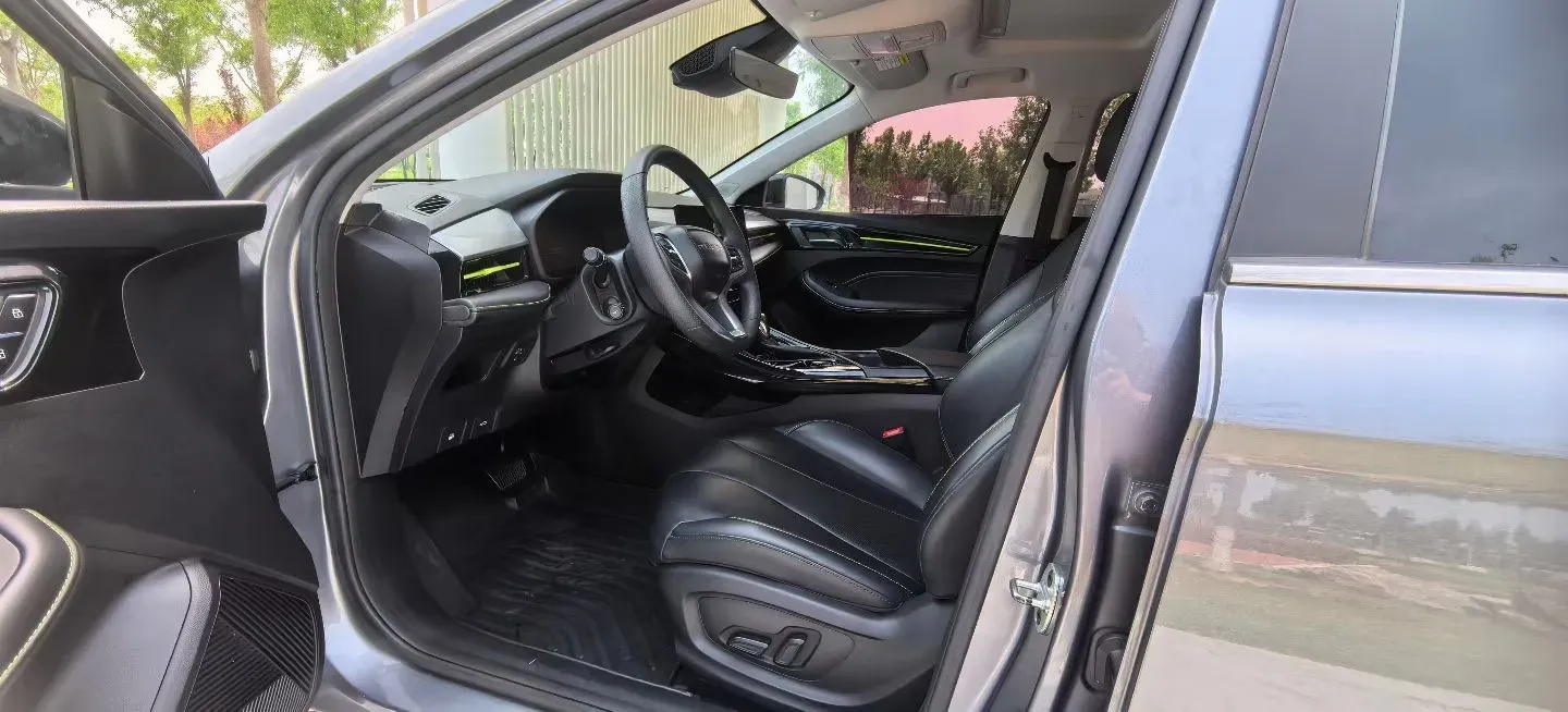 2021 Roewe i5 1.5L 120HP L4 CVT,autocango,china used car exporter,china ev exporter,chinese used car exporter,chinese used ev exporter