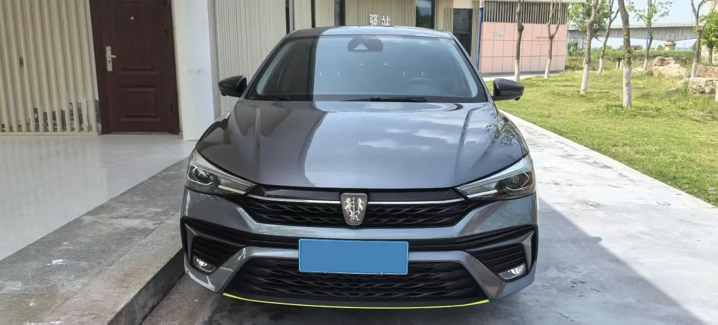 2021 Roewe i5 1.5L 120HP L4 CVT,autocango,china used car exporter,china ev exporter,chinese used car exporter,chinese used ev exporter