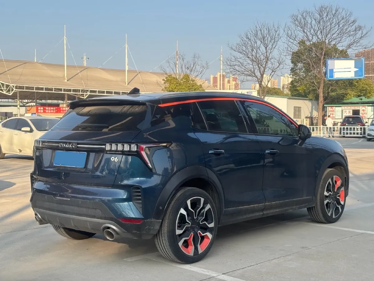 2020 LYNK&CO 06 1.5T 177HP L3 7DCT,autocango,china used car exporter,china ev exporter,chinese used car exporter,chinese used ev exporter