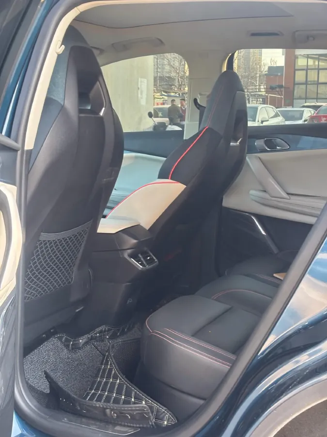 2020 LYNK&CO 06 1.5T 177HP L3 7DCT,autocango,china used car exporter,china ev exporter,chinese used car exporter,chinese used ev exporter