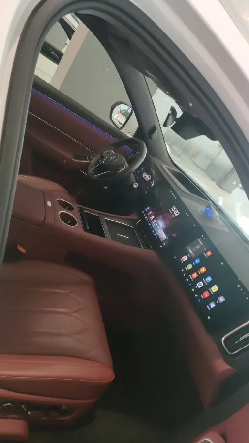 2025 AITO AITO M9 REEV 160HP REEV 52KWH,autocango,china used car exporter,china ev exporter,chinese used car exporter,chinese used ev exporter