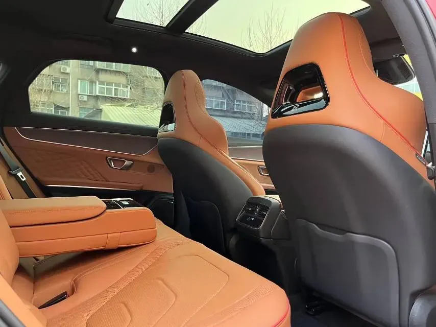 2022 Volkswagen Tiguan L 2.0T 186HP L4 7DCT,autocango,china used car exporter,china ev exporter,chinese used car exporter,chinese used ev exporter