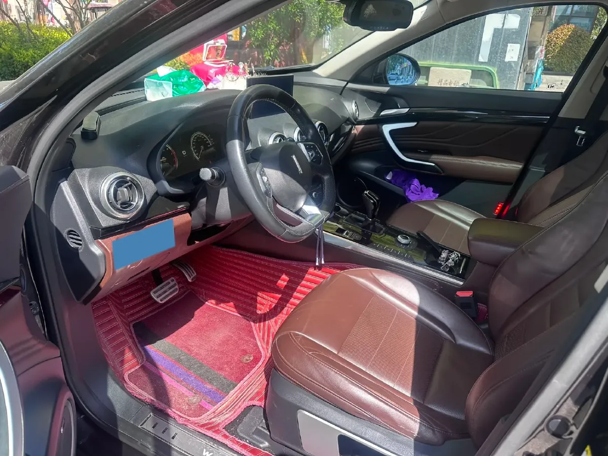 2017 WEY VV7 2.0T 234HP L4 7DCT,autocango,china used car exporter,china ev exporter,chinese used car exporter,chinese used ev exporter