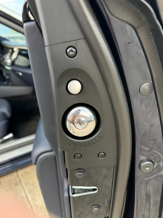 2018 Rolls-Royce Ghost 6.6T 571HP V12 8AT,autocango,china used car exporter,china ev exporter,chinese used car exporter,chinese used ev exporter