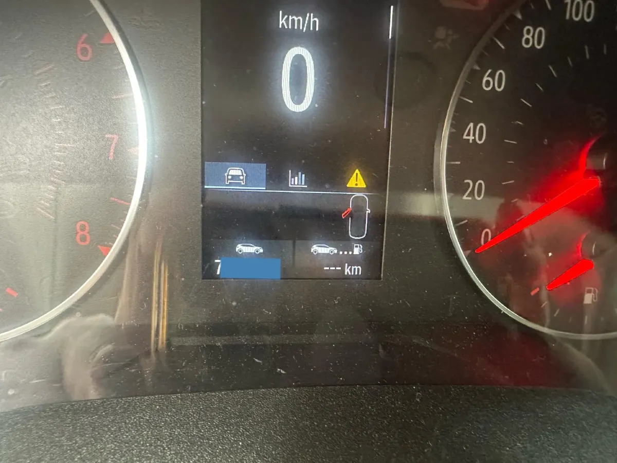 2019 Renault Captur 1.3T 159HP L4 7DCT,autocango,china used car exporter,china ev exporter,chinese used car exporter,chinese used ev exporter