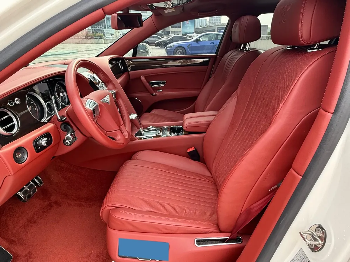 2017 Bentley Flying Spur 4.0T 528HP V8 8AT,autocango,china used car exporter,china ev exporter,chinese used car exporter,chinese used ev exporter