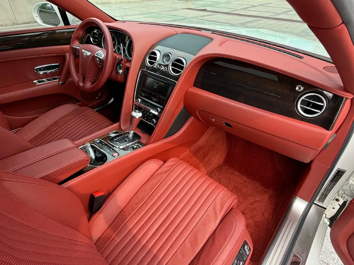 2017 Bentley Flying Spur 4.0T 528HP V8 8AT,autocango,china used car exporter,china ev exporter,chinese used car exporter,chinese used ev exporter