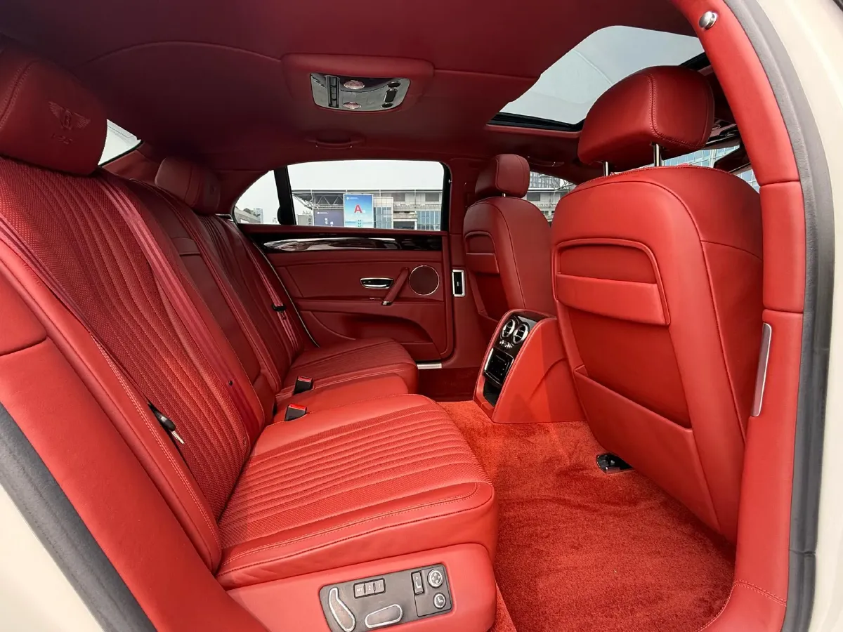 2017 Bentley Flying Spur 4.0T 528HP V8 8AT,autocango,china used car exporter,china ev exporter,chinese used car exporter,chinese used ev exporter