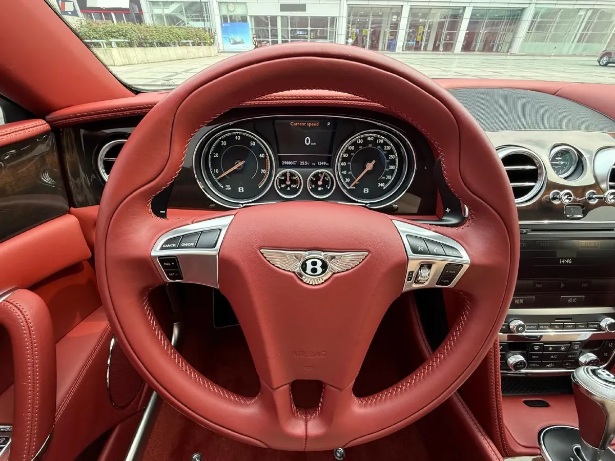 2017 Bentley Flying Spur 4.0T 528HP V8 8AT,autocango,china used car exporter,china ev exporter,chinese used car exporter,chinese used ev exporter