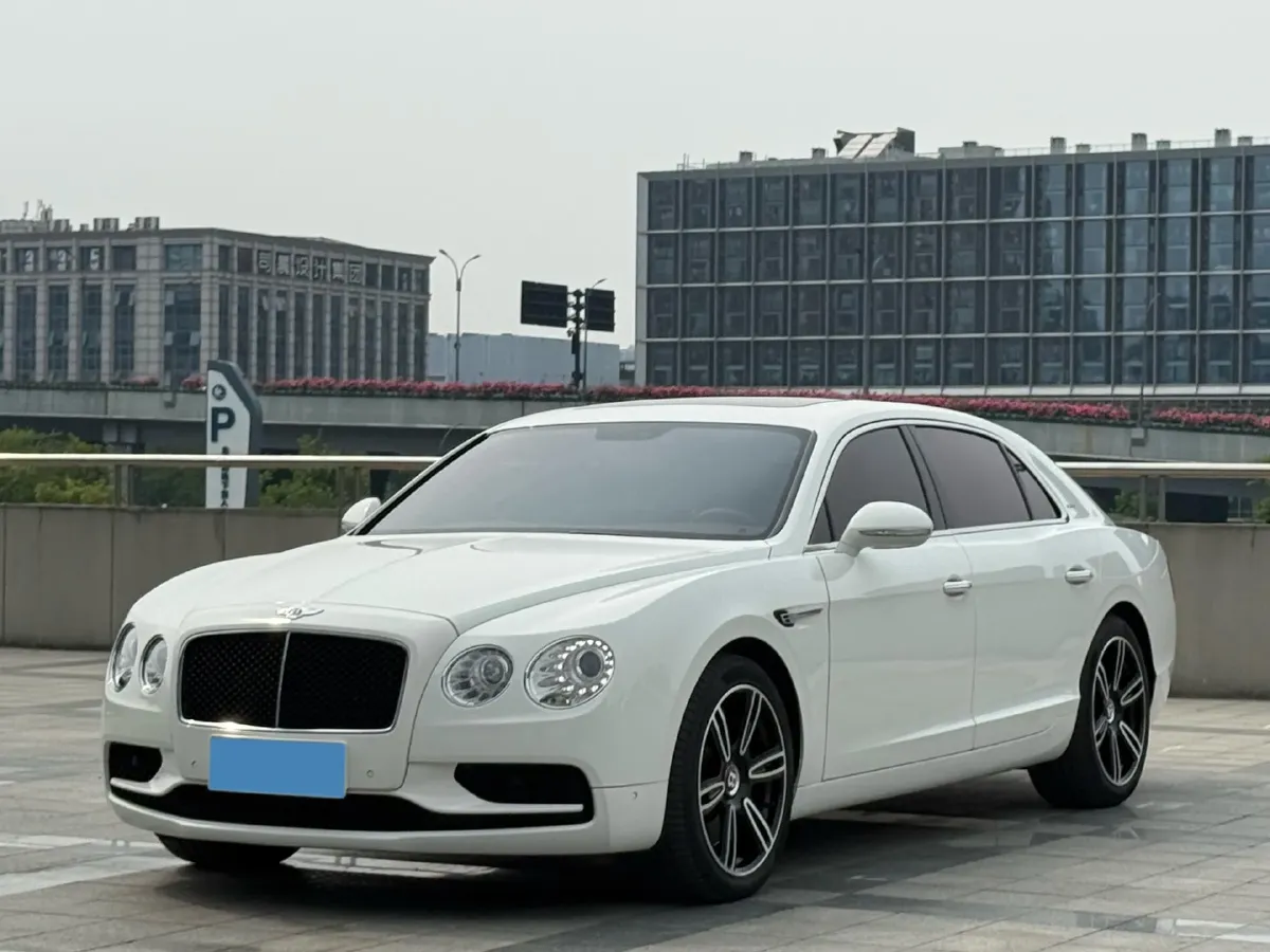 2017 Bentley Flying Spur 4.0T 528HP V8 8AT,autocango,china used car exporter,china ev exporter,chinese used car exporter,chinese used ev exporter