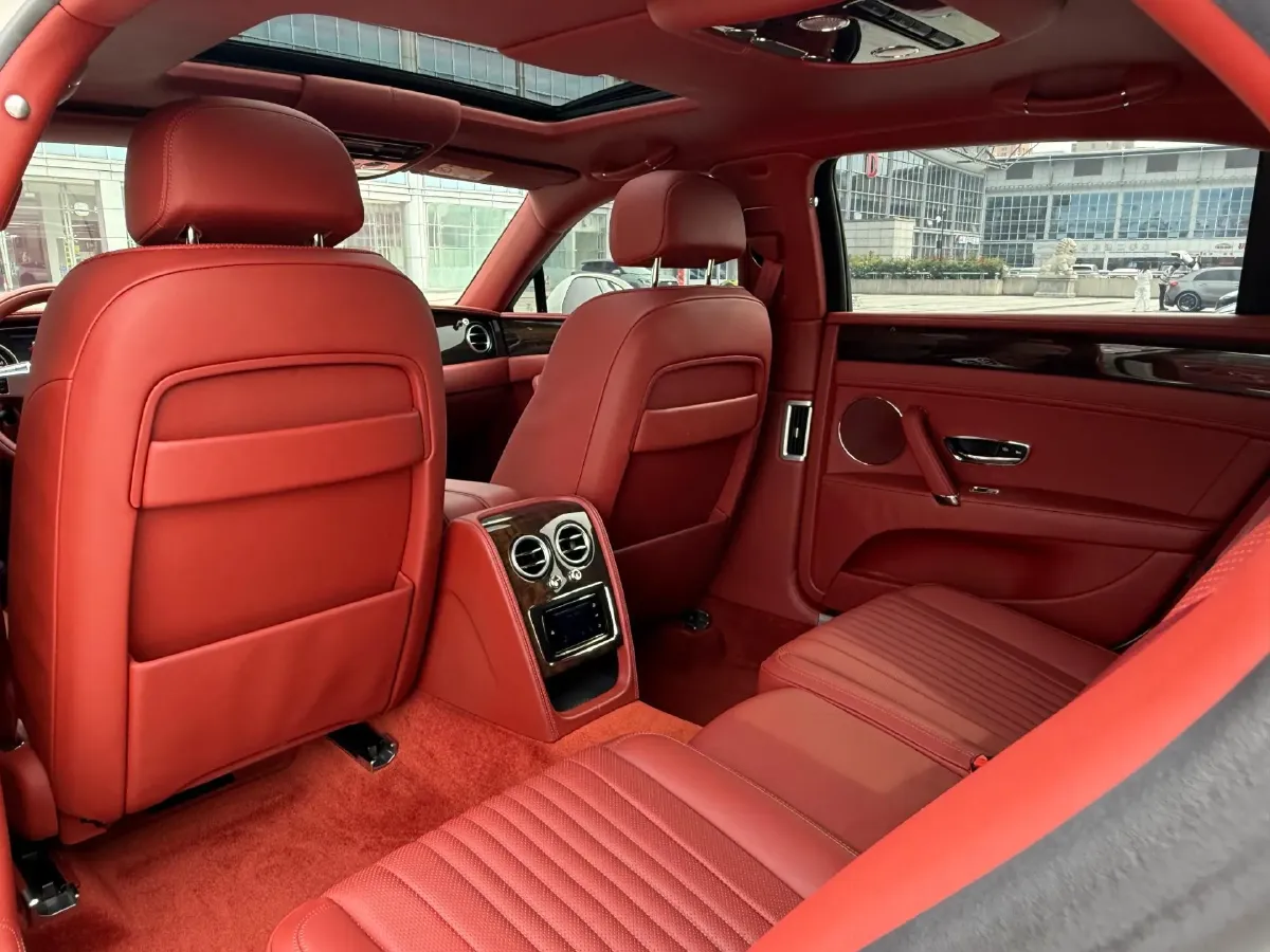 2017 Bentley Flying Spur 4.0T 528HP V8 8AT,autocango,china used car exporter,china ev exporter,chinese used car exporter,chinese used ev exporter