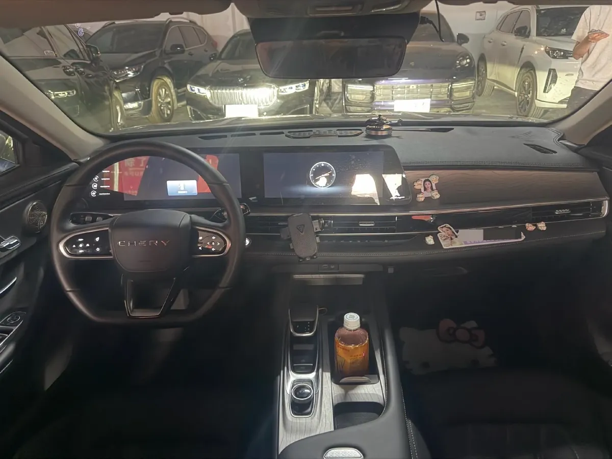 2024 Chery Arrizo 8 1.6T 197HP L4 7DCT,autocango,china used car exporter,china ev exporter,chinese used car exporter,chinese used ev exporter