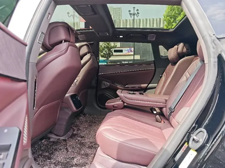 2024 Denza DenzaZ9GT 2.0T 207HP L4 E-CVT PHEV 38.5KWH,autocango,china used car exporter,china ev exporter,chinese used car exporter,chinese used ev exporter