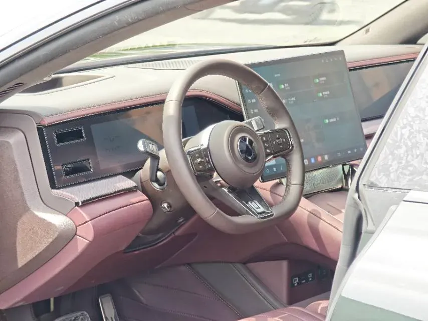 2024 Denza DenzaZ9GT 2.0T 207HP L4 E-CVT PHEV 38.5KWH,autocango,china used car exporter,china ev exporter,chinese used car exporter,chinese used ev exporter