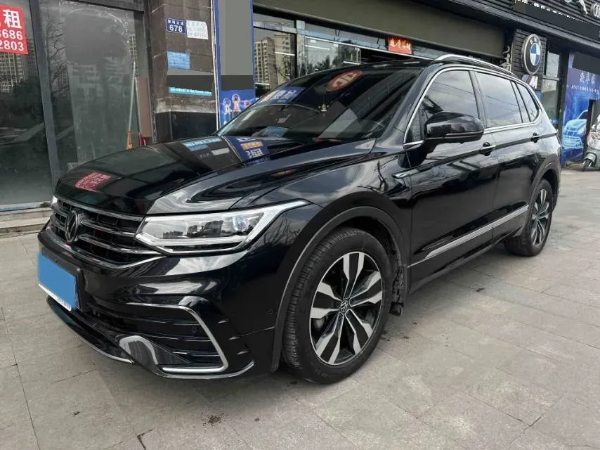 2023 Volkswagen Tiguan L 2.0T 186HP L4 7DCT,autocango,china used car exporter,china ev exporter,chinese used car exporter,chinese used ev exporter